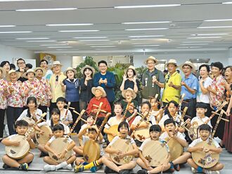 恆春民謠館啟用 潘孟安盼文化世代傳承