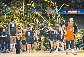 篮球》职篮震撼弹 王文祥宣布组新联盟