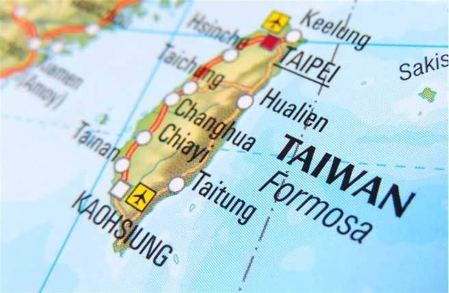 黄扬明指出，有国安人士解读大陆对台独定义，称「主张中华民国与中华人民共和国互不隶属」都会成为台独，此举非常过份。（示意图，shutterstock／达志影像）