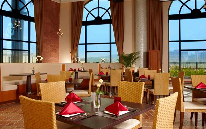 義大皇家酒店義大利餐廳，將於6月28日及29日推出「非你莫屬 私廚饗宴」。（義大皇家酒店提供）