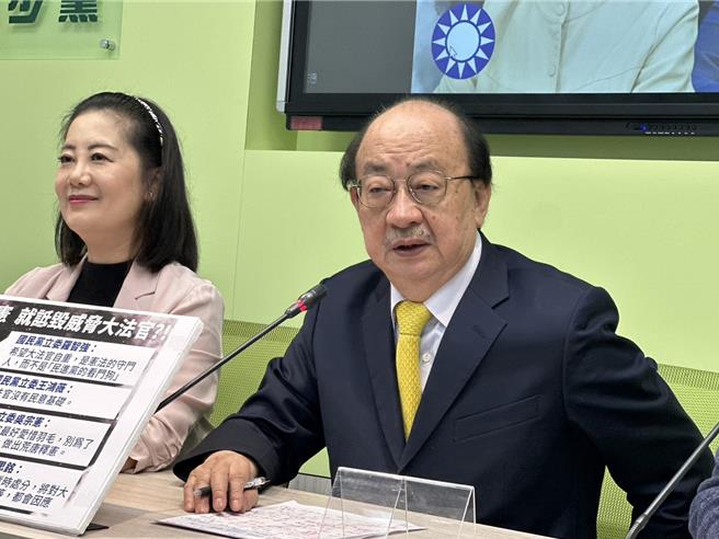 民进党团总召柯建铭。（杨亚璇摄）