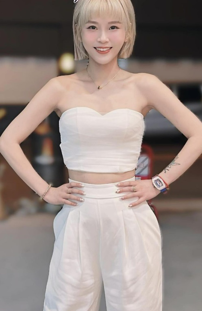 李明珊正式拿回丢丢妹商标与直播平台。（图／diuddiu33  IG）