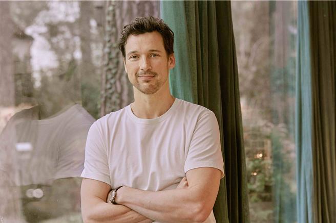 佛洛里昂大衛費茲是德國當紅，愛情和私生活卻十分隱密。（海鵬提供）