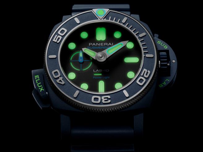 沛納海全新Submersible Elux LAB-ID PAM01800腕錶，夜光功能即按即亮更優異，10萬8000歐元（約385萬台幣）。（Panerai提供）