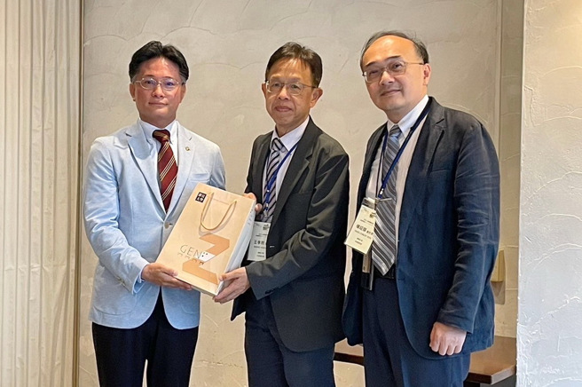 静宜大学以「台日青年行动协力方案」，让学生于寒暑假期间，针对人吉球磨地区丰厚的文化资产与自然景观，规划具特色的小旅行路线。(照片/静宜大学提供)