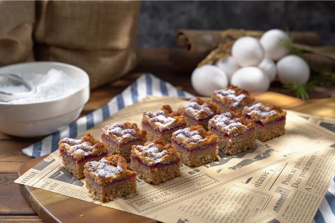 清爽且富有层次的「林兹塔」是不容错过的经典甜点。（茹曦酒店提供）