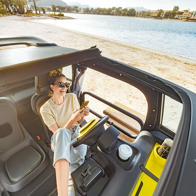 開篷享受採光與遼闊視野。（CITROEN官網）