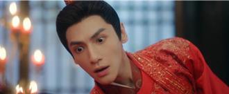 羅雲熙洞房掀棉被老婆竟變鬍渣大叔　被疑有特殊癖好