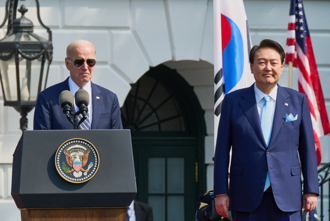 韓政府回應「擁核自保論」 稱將強化美對韓「核保護傘」