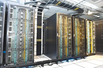 韓國對決台積電 打造全球最大半導體聚落