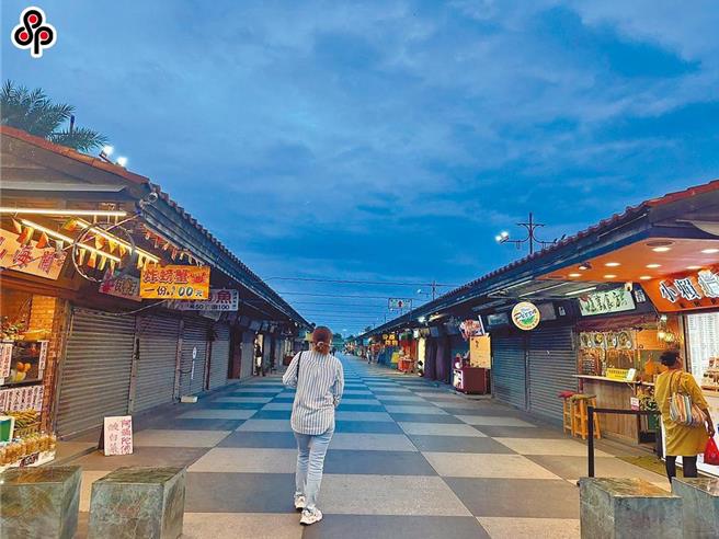 为振兴花莲农村、农产业并带动消费，农业部从7月1日起至10月31日推出「从心出花2.0-花莲振兴农粉币方案」发送70万张（每张250元）、共1.75亿元的农粉币。（报系资料照）