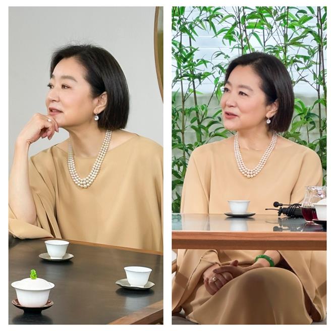 林青霞（中）日前上节目谈人生与品茶。（摘自《艺载中国》）