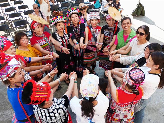 桃園市文化局積極爭取文化部補助款，去年及前年更獲得特優獎項。（桃園市文化局提供）