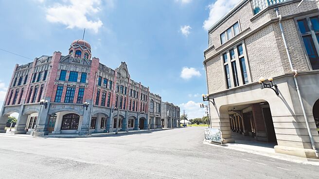 台南市盐水区「岸内影视基地」开放至今已有16个剧组进驻拍片，市府争取中央再补助16亿800万元，希望完成核心建设。（张毓翎摄）