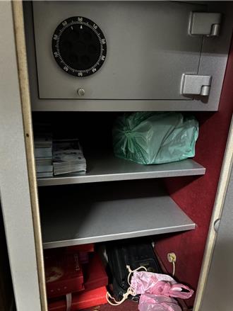 麥寮前鄉長蔡長昆家中搜出鉅款　「勒索綠能廠商案」法院裁定羈押