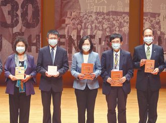 監院1人說了算？提釋憲竟「未經表決」  網怒：附隨組織