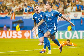 欧国杯》义大利绝平晋级 魔笛最老进球成空