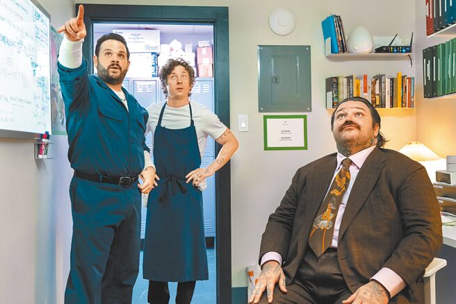 艾美獎13項提名的《大熊餐廳》將推出第3季。（Disney+提供）