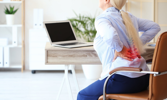 N罩杯巨乳害椎間盤突出 她靠縮胸甩宿疾拋掉助行器