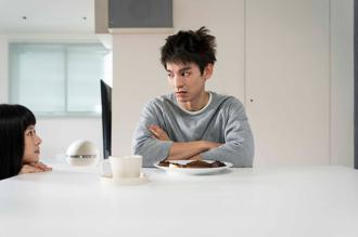 iPhone改款成危機！  廖明毅親揭《愛的噩夢》大魔王