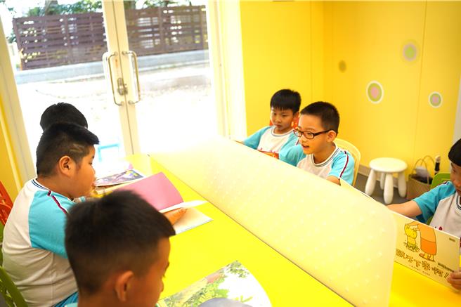 新竹县是一个喜欢阅读的城市，县府全力支持教育及图书建设。（新竹县府提供／邱立雅竹县传真）