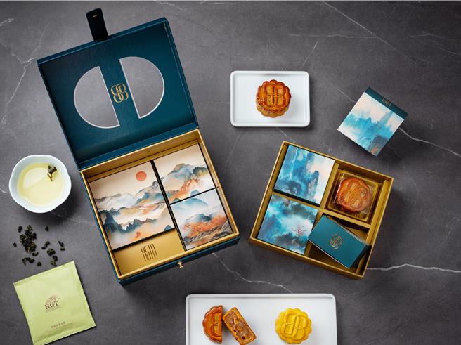 捌伍添第「月映山河」月饼礼盒，共有经典奶皇流沙、莲蓉碎蛋、与日本甘酒酿桂圆三种口味。（捌伍添第提供）