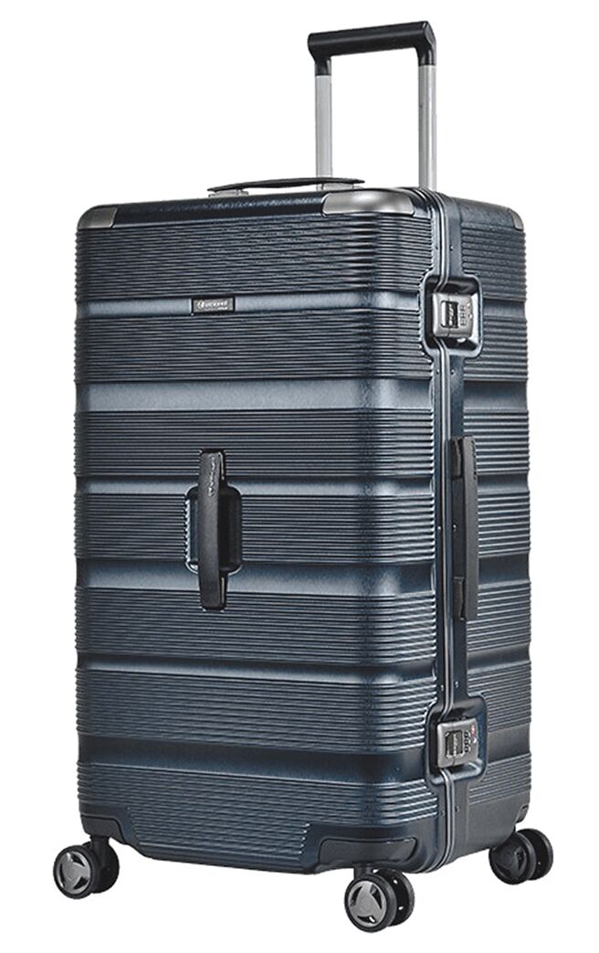 新光三越EMINENT SHUTTER II细铝框胖胖箱29吋，特价1万4875元（85折）。（新光三越提供）