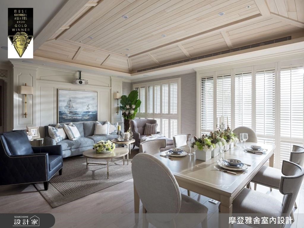 無論屋案大小，開放公領域規劃能連通客廳與餐廚，是串連家族成員感情的絕佳設計。 (圖/設計家searchome)