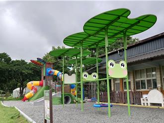 「在地自然生態」為發想 雙溪上林國小附幼特色遊戲場開箱