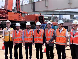 国1林口交流道改善工程上构上梁 交通部长：预期改善壅塞问题