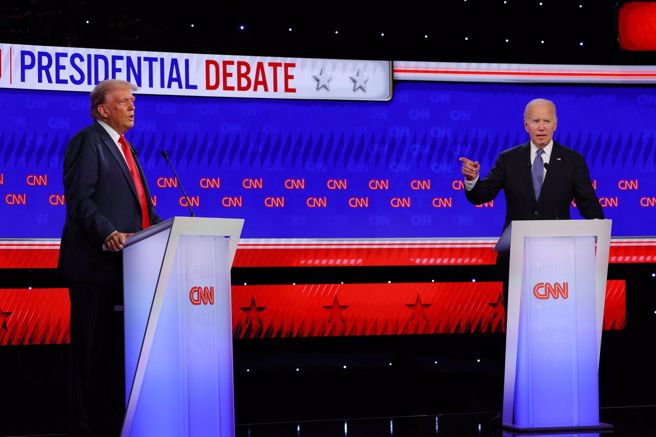 白宮記者團想進入總統辯論會現場，遭到CNN拒絕。（圖／路透）