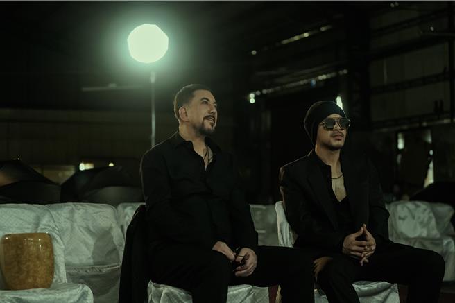 黄明志新歌〈揸FIT〉MV復刻香港电影《古惑仔》中的场景。（亚洲通文创提供）