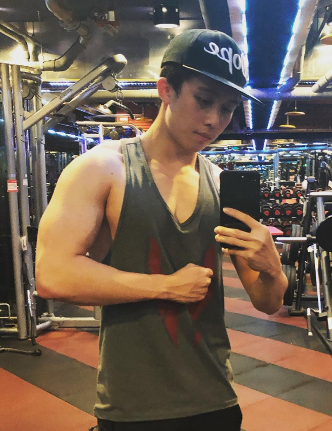 孫安佐日常生活對於健身相當熱衷。 （圖／摘自IG sun_gojo99）
