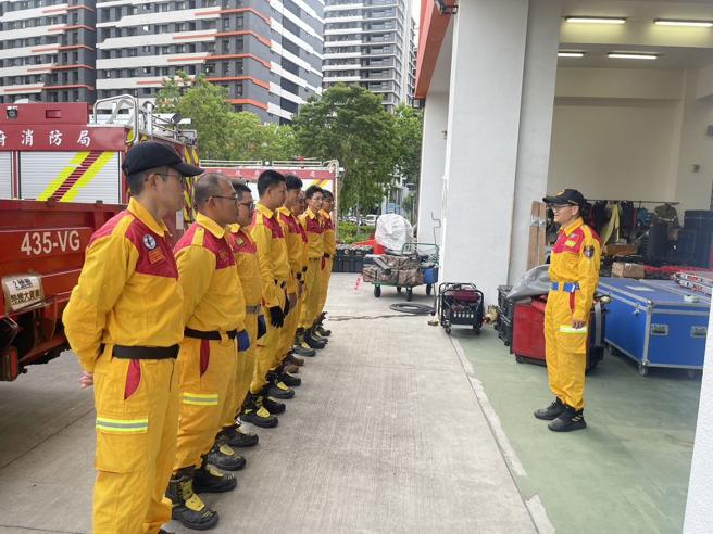 南美秘鲁发生7.2强烈地震，臺湾消防署特搜队准备完成，可以随时出发，进行国际人道救援。（消防署特种搜救队提供）