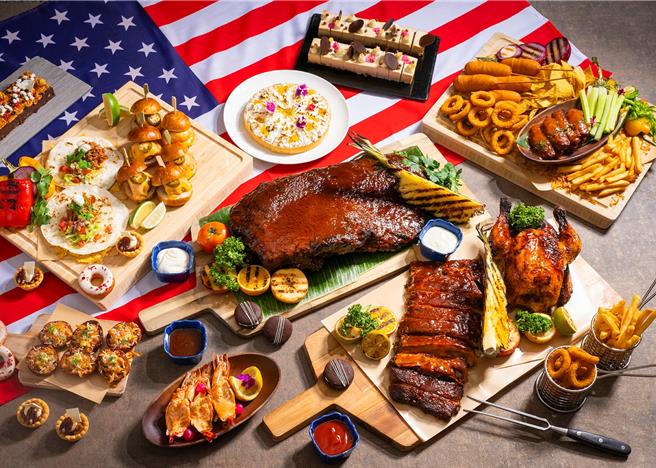 迎接暑假到来，高人气自助餐厅「远东Café」以美国国庆为灵感，推出期间限定「美式炭烤嘉年华」美食活动吸客。(台北远东香格里拉提供)