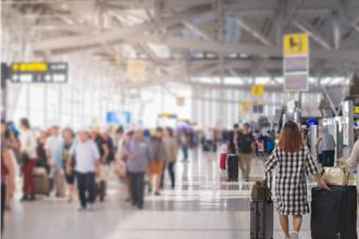 陸迎來暑假首波出遊高峰  長線遊逾7成  巴黎奧運拉動赴歐旅遊