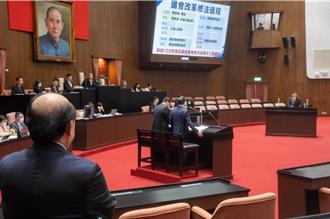 柯建銘批國民黨、民眾黨   詐騙集團、全民公敵