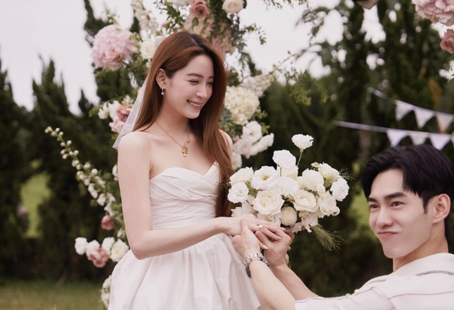 欧阳妮妮被求婚成功。（图／翻摄自IG）