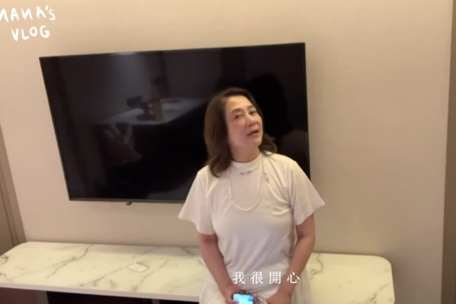 傅娟相当开心女儿欧阳妮妮将成为人妻。（图／欧阳娜娜Nana OuYang YT）