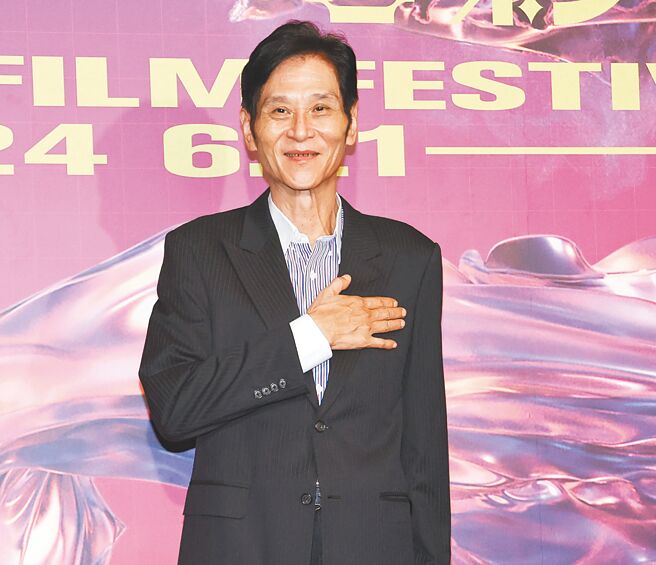 喜翔《春行》（陈俊吉摄）