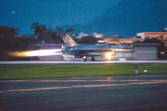 共機晚上不敢繞台？張延廷曝真實原因 回憶親身經驗：被打來罵