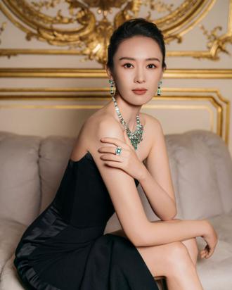 伯爵150周年珠寶  李俊昊帥公子 童瑤襯膚色