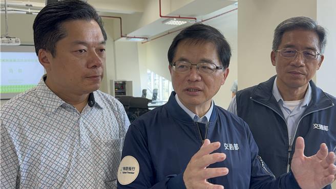对于福州踩线团，交通部长李孟谚说，正面看待。（吴佩蓉摄）