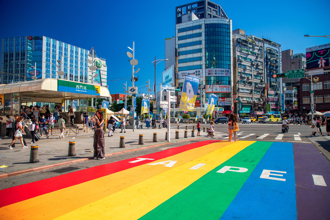 韓妞來台路上被嚇哭 外國客傻眼：西門町一堆