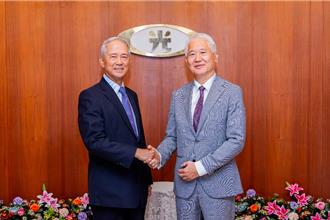 新光金臨時董事會 魏寶生接任董事長