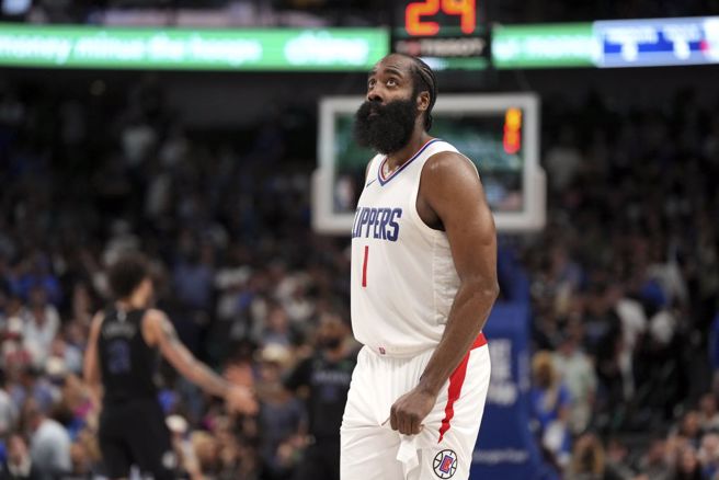 快艇两年合约留住哈登。（美联社资料照）