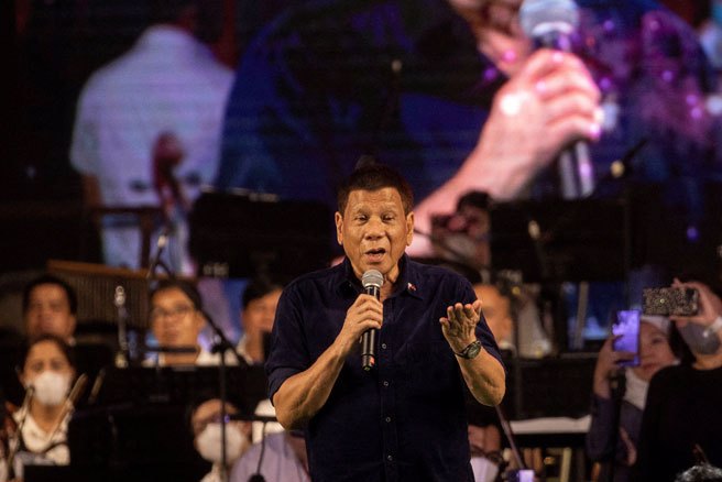 菲律賓前總統杜特蒂準備競選參議員，恐會干擾菲律賓未來幾年的政策走向。（路透社）