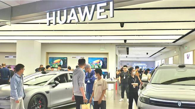 諮詢機構預計：中國汽車品牌2030年全球市占率達33％。（藍孝威攝）