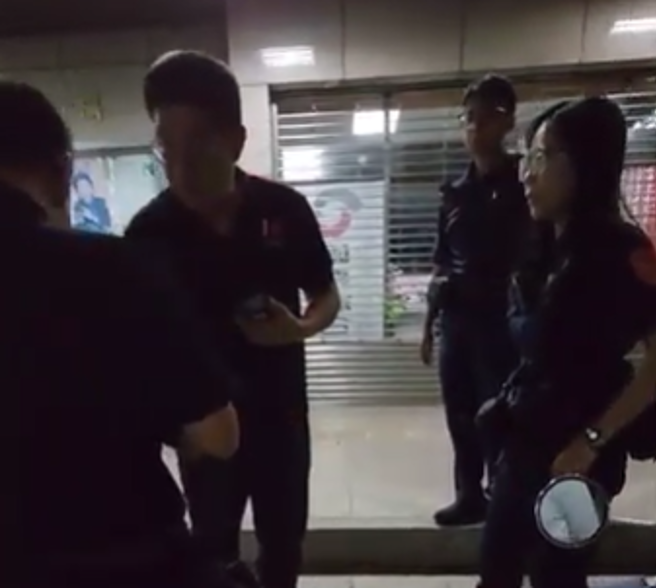 台东民政处长酒后失态咆哮扰民！现身认错自请处分。(萧嘉蕙翻摄)