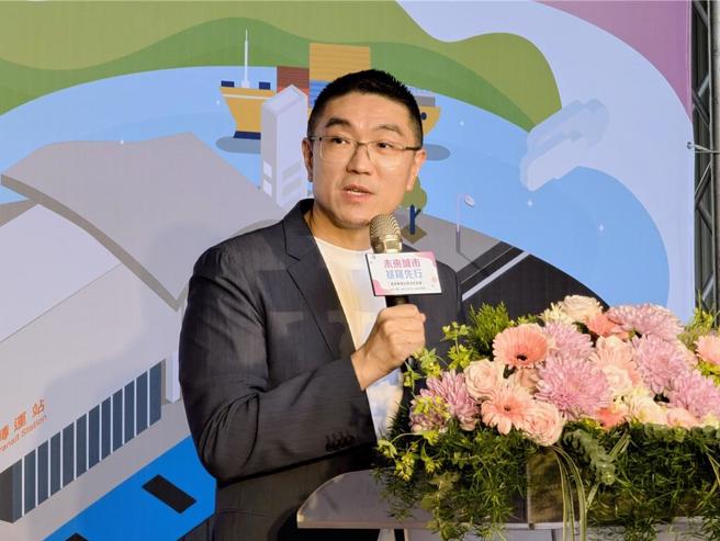 面對公民團體宣布罷免第二階段連署已跨過門檻，基隆市長謝國樑1日上午表示，他一直有在準備，現在還是要把市政工作做好。（張志康攝）